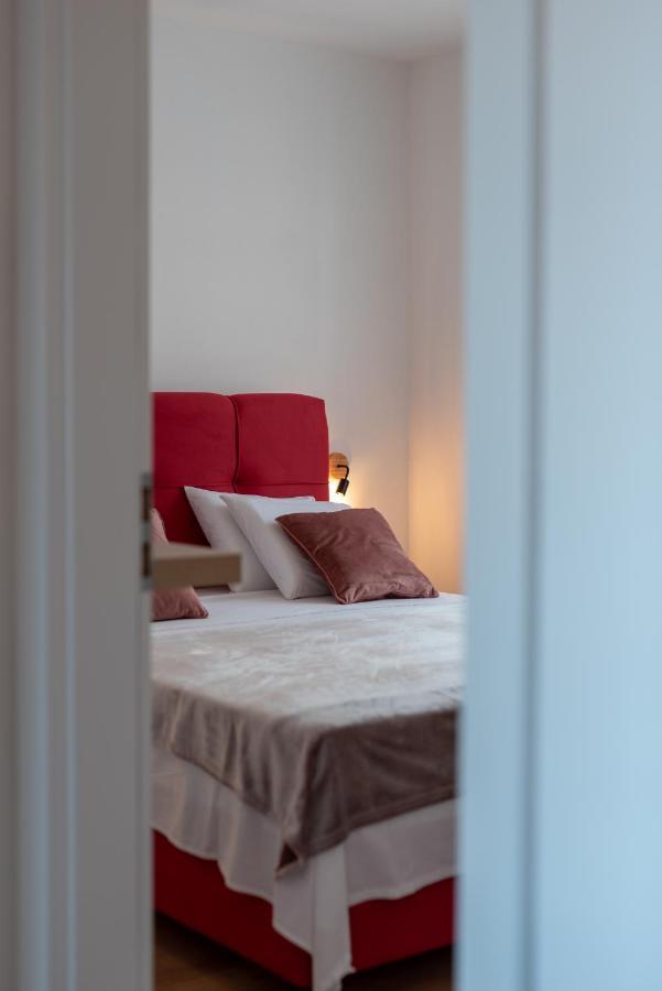 Villa Eight By Villa Kuzmanic Trogir Bagian luar foto